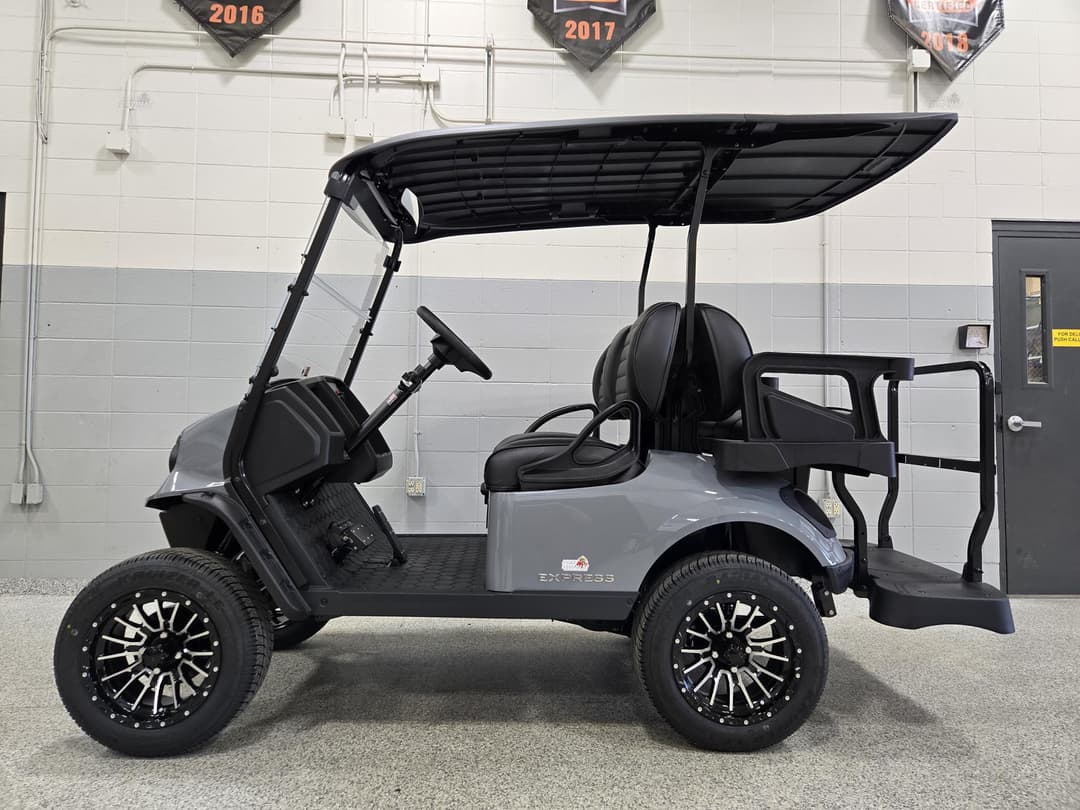 Image of EZ-GO Express S4 Primary image