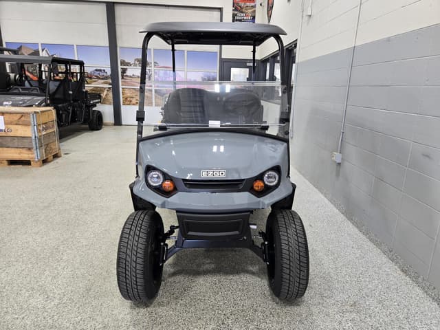 Image of EZ-GO Express S4 equipment image 2