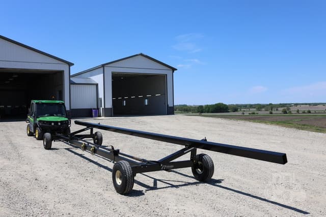 Image of E-Z Trail 880 equipment image 3