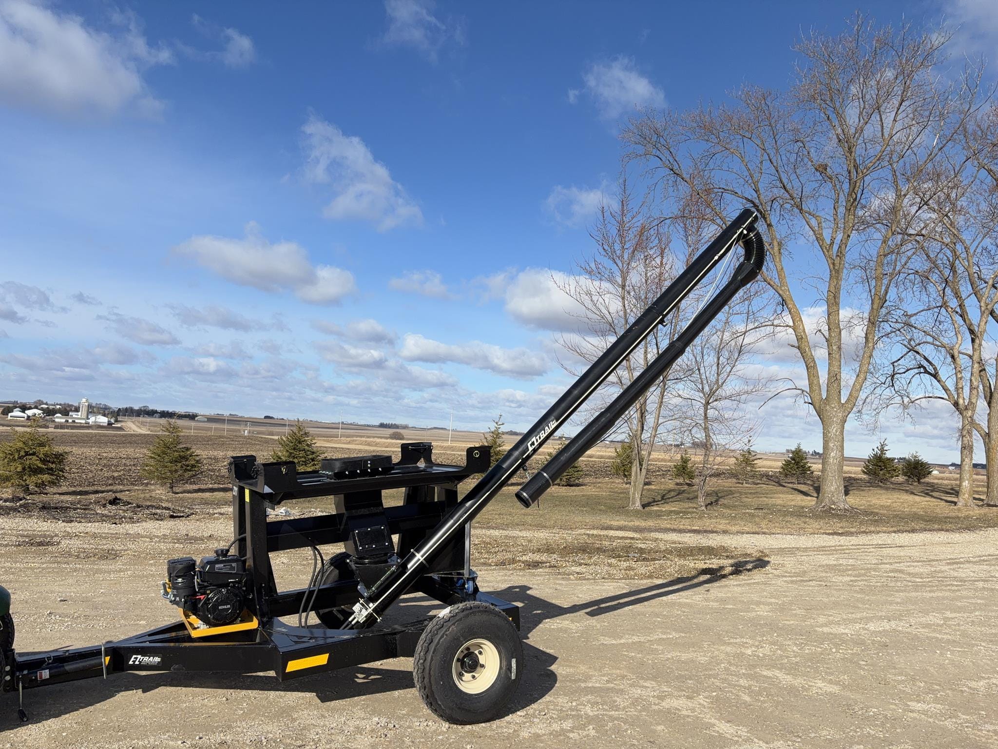 2026 E-Z Trail ZX1 Equipment Image0