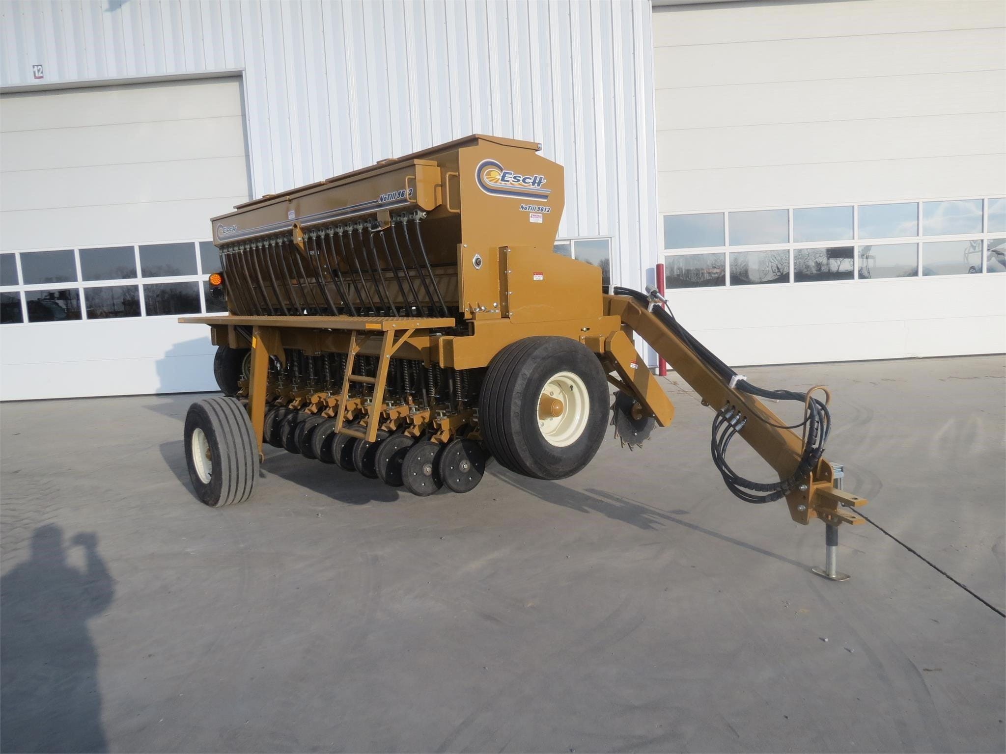2026 Esch 5612 Equipment Image0