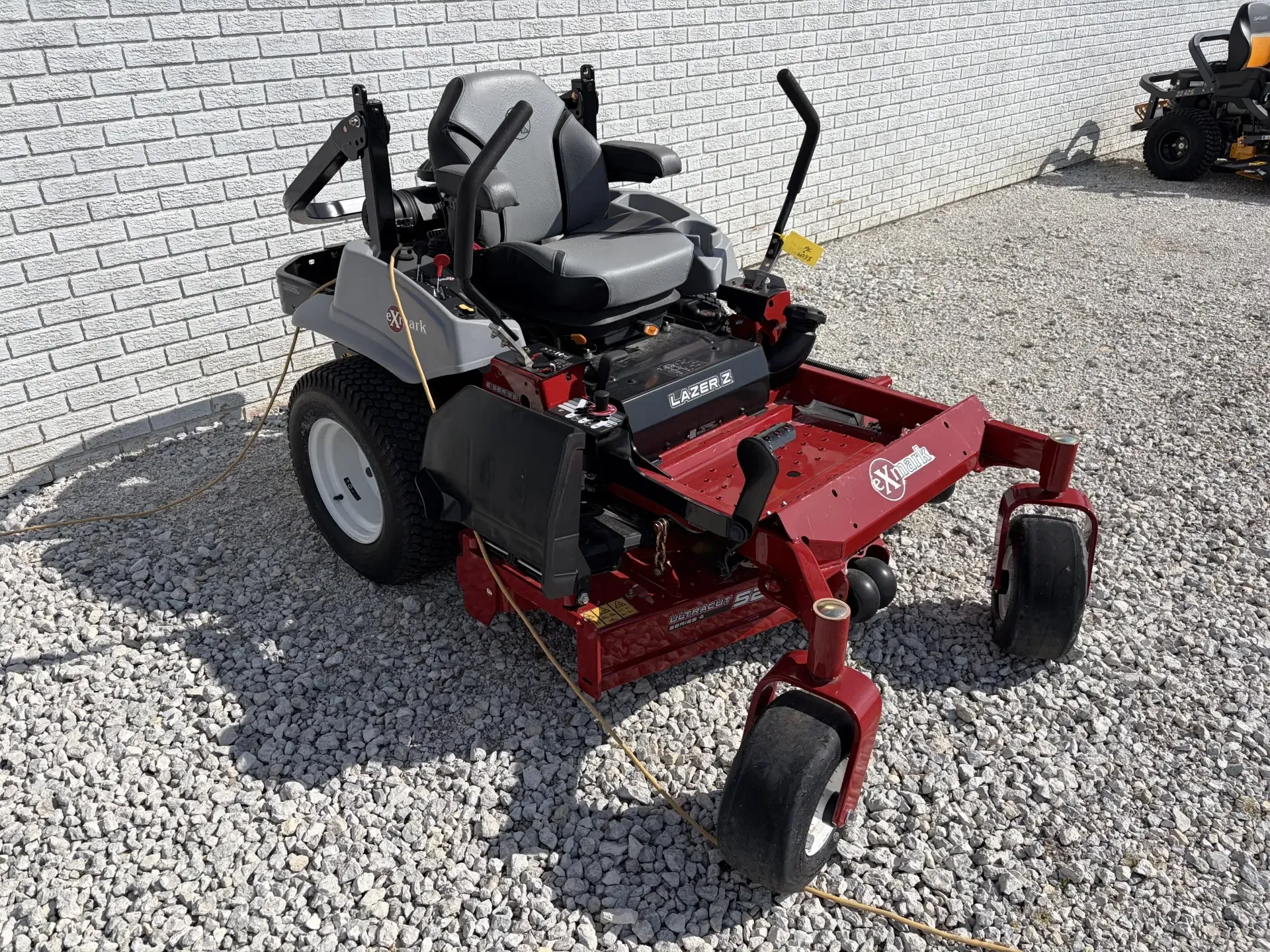2026 Exmark LRE730GKA524A3 Equipment Image0