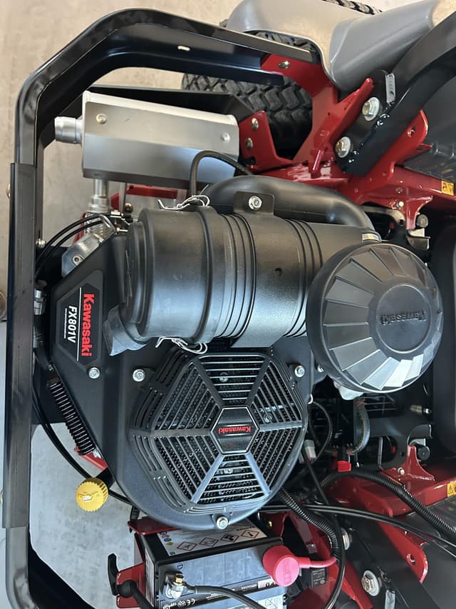 Image of Exmark LRX820AKA606Q1 equipment image 3