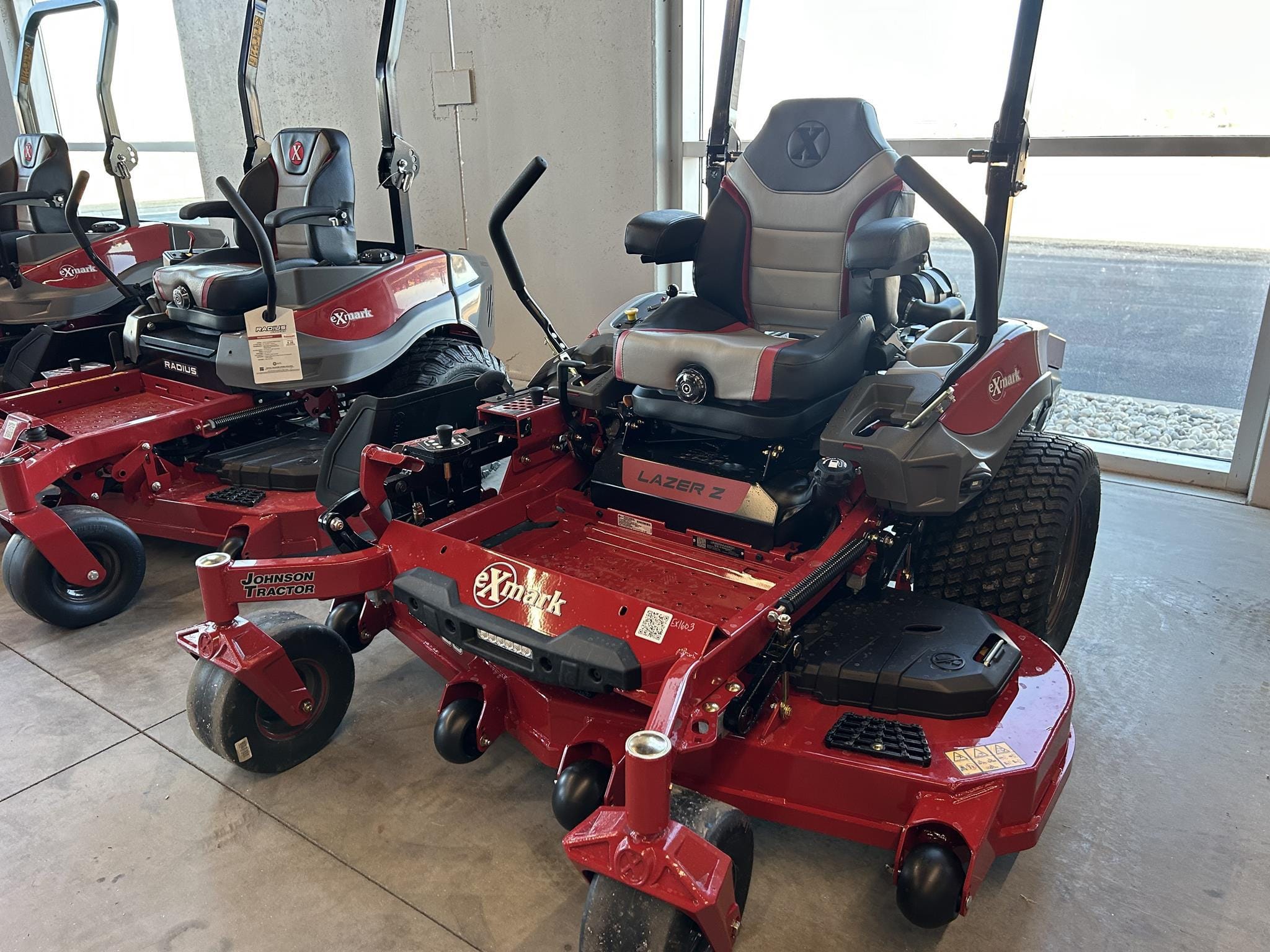 2026 Exmark LRX820AKA606Q1 Equipment Image0