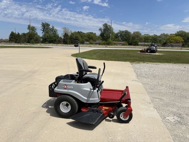 Image of Exmark Quest S-Series equipment image 1