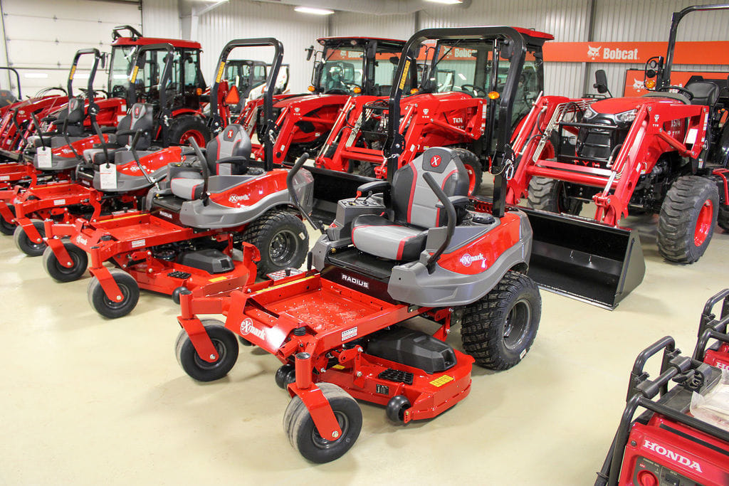 2026 Exmark E-Series Equipment Image0