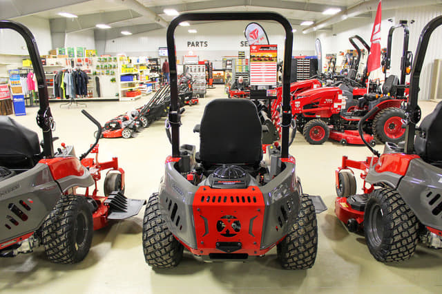 Image of Exmark S-series equipment image 2