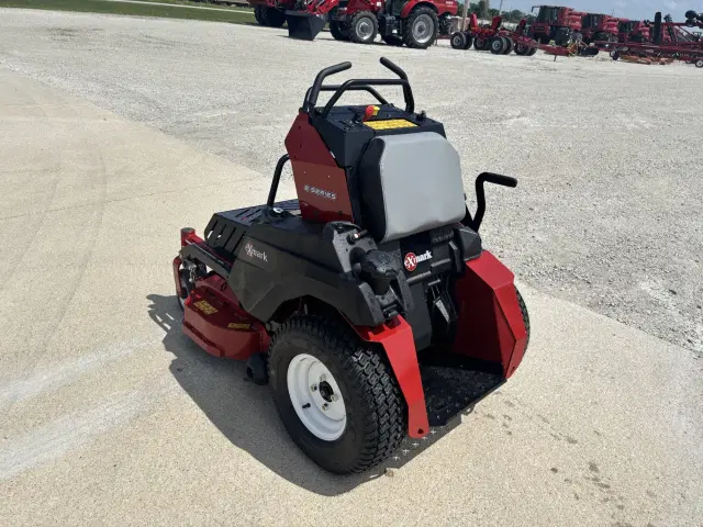 Image of Exmark Vertex E-Series equipment image 4