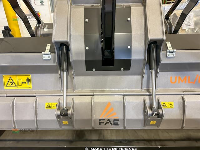 Image of FAE UML/DT 225 equipment image 4