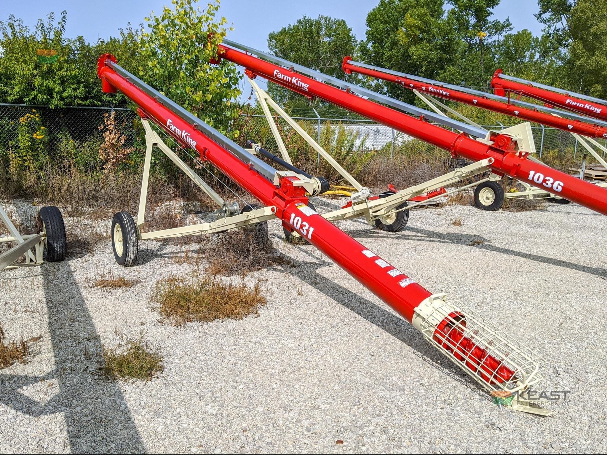 2026 Farm King 1031 Equipment Image0