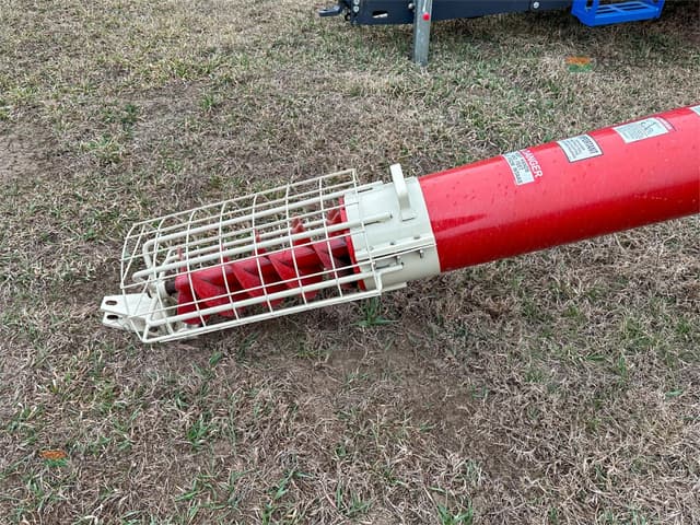 Image of Farm King 1036 equipment image 3