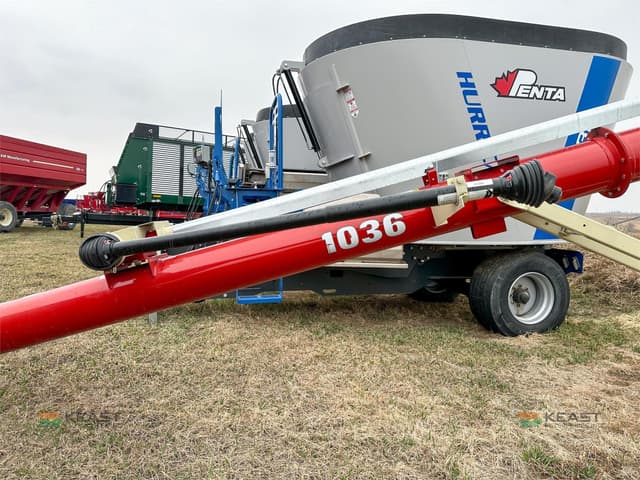 Image of Farm King 1036 equipment image 4