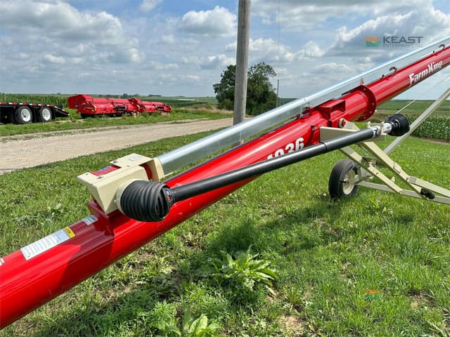Image of Farm King 1036 equipment image 2