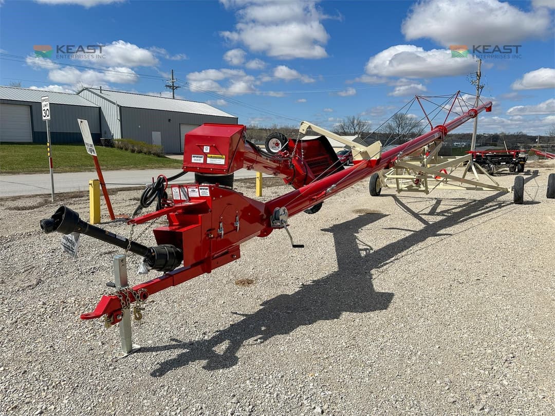 Image of Farm King 1070 Primary image