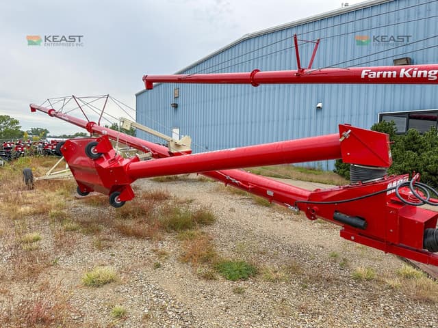 Image of Farm King 1070 equipment image 1
