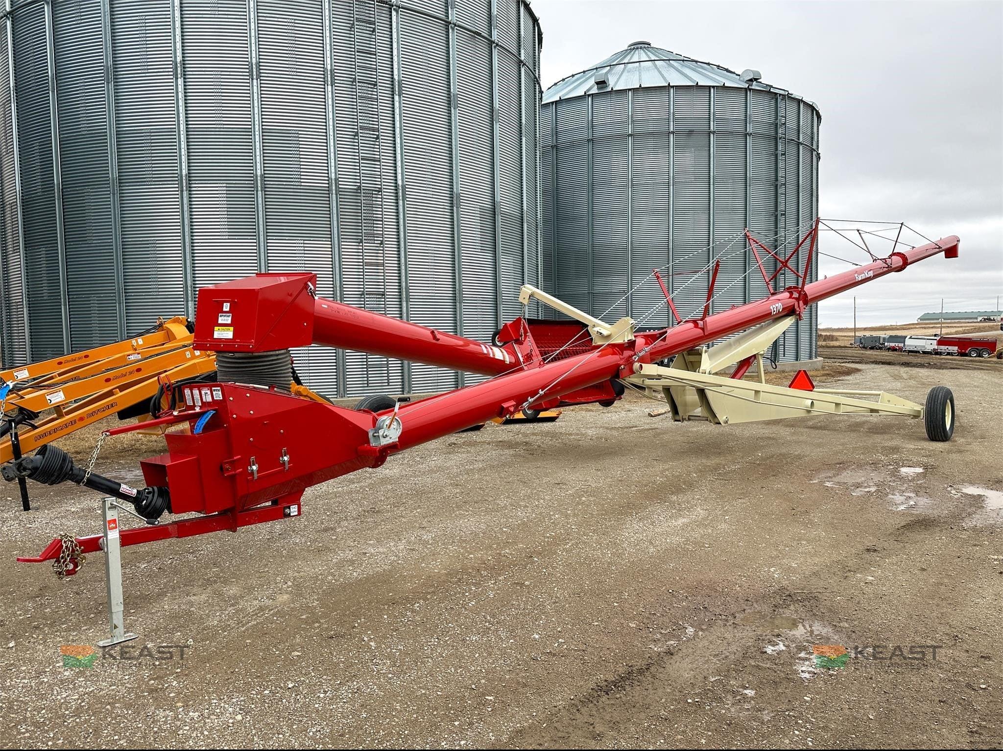 2026 Farm King 1370 Equipment Image0