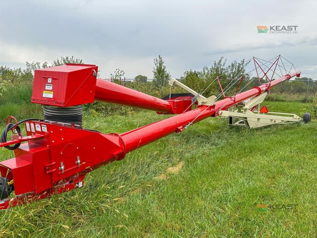 Image of Farm King 1385 equipment image 3
