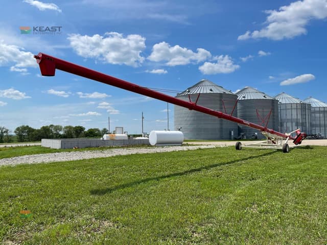 Image of Farm King 1395 equipment image 4