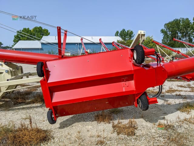 Image of Farm King 1395 equipment image 4