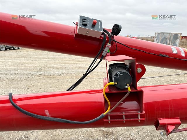 Image of Farm King 1395 equipment image 4