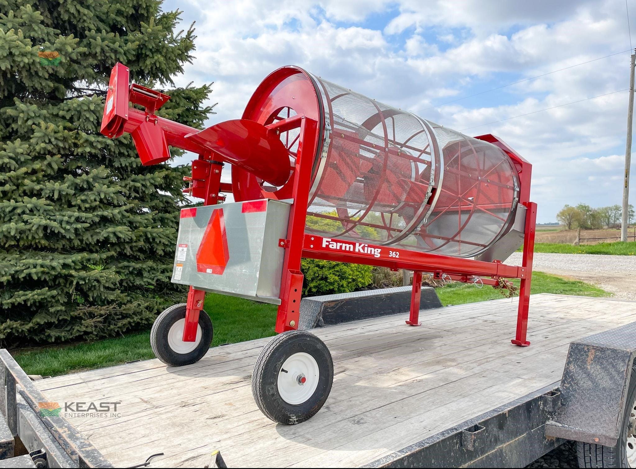 2026 Farm King 362 Equipment Image0
