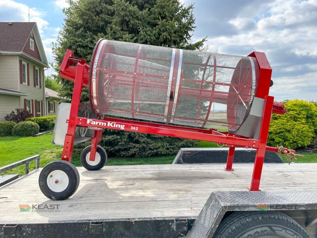 Image of Farm King 362 equipment image 1