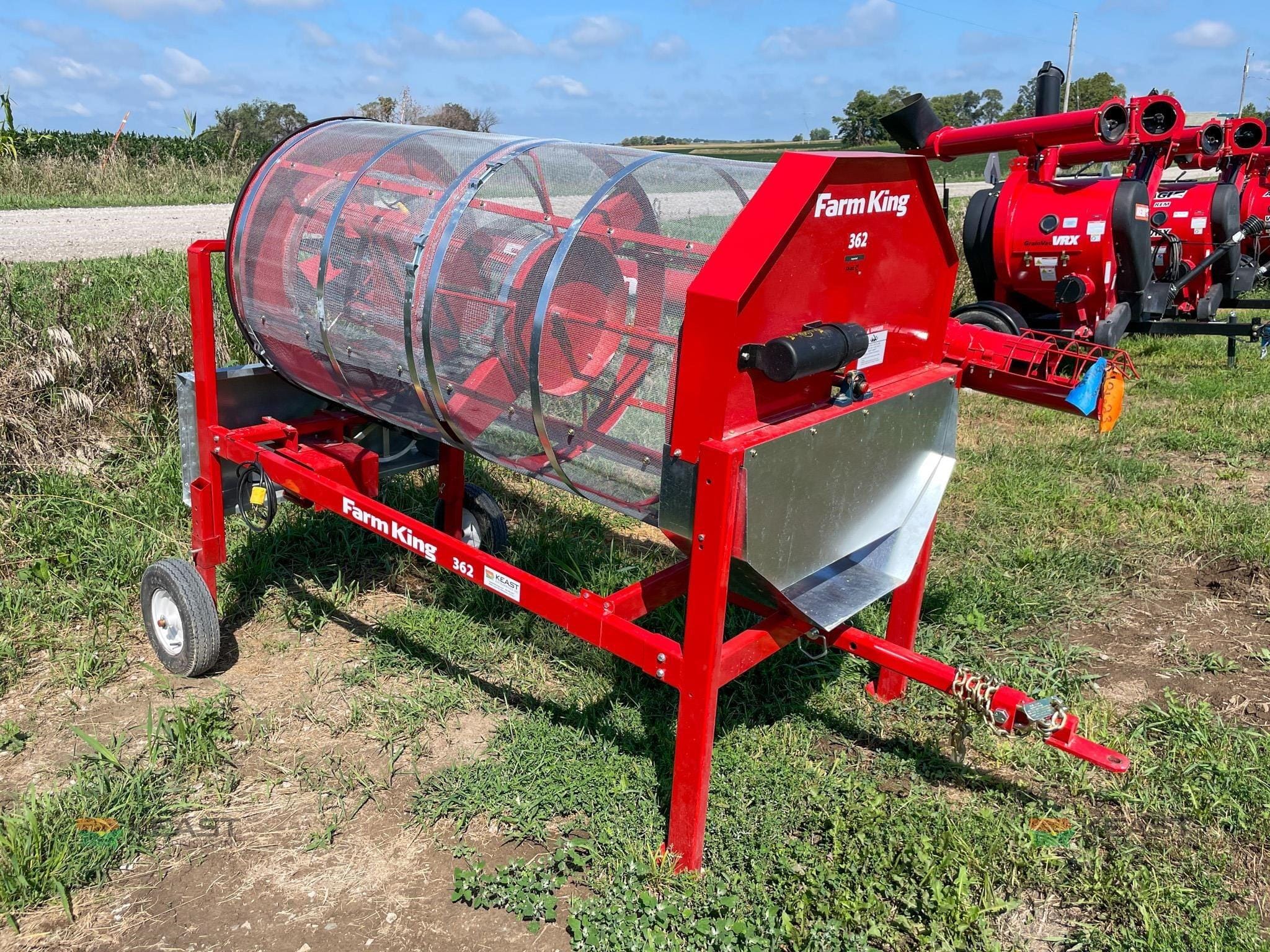 2026 Farm King 362 Equipment Image0
