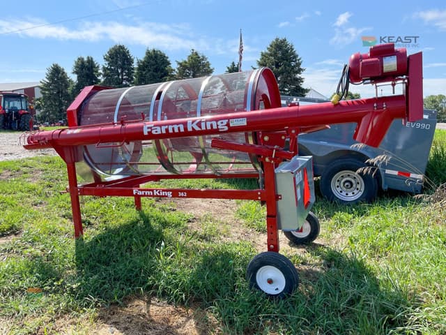 Image of Farm King 362 equipment image 4