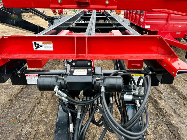 Image of Farm King 4480XD equipment image 3