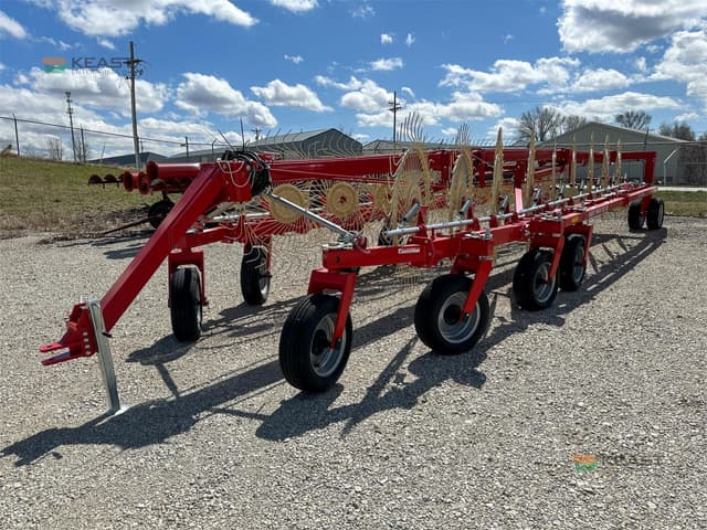 Image of Farm King ERS18 equipment image 4
