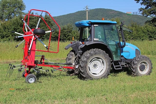 Image of Farm King RT24 equipment image 2