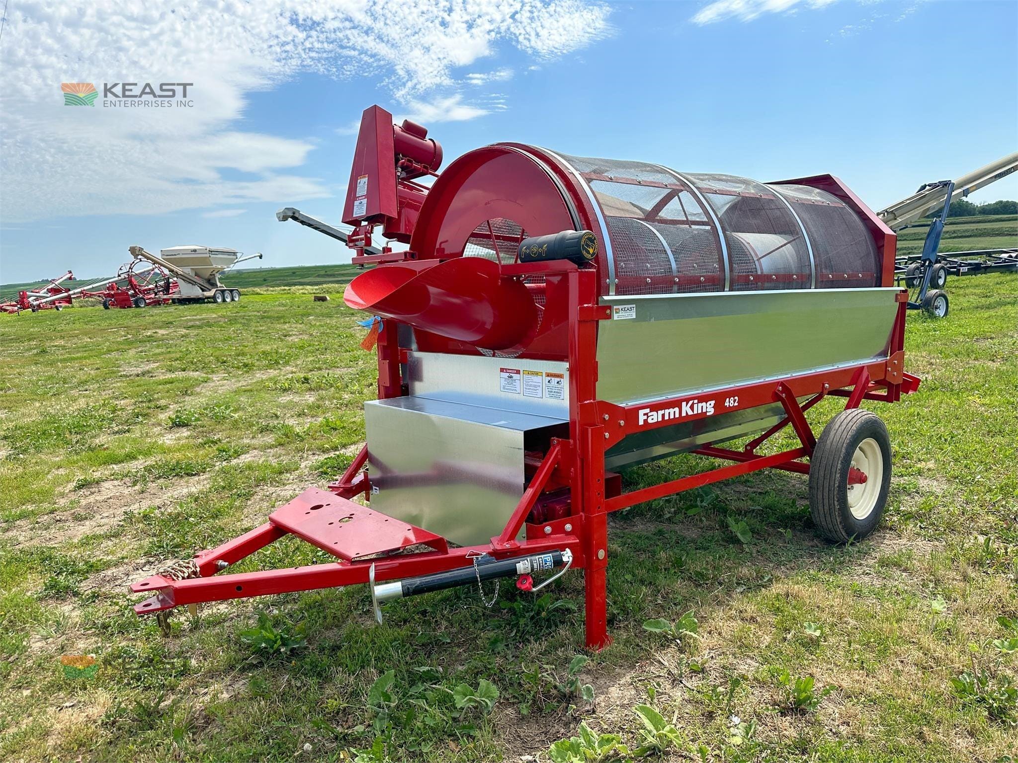 2026 Farm King Y482 Equipment Image0