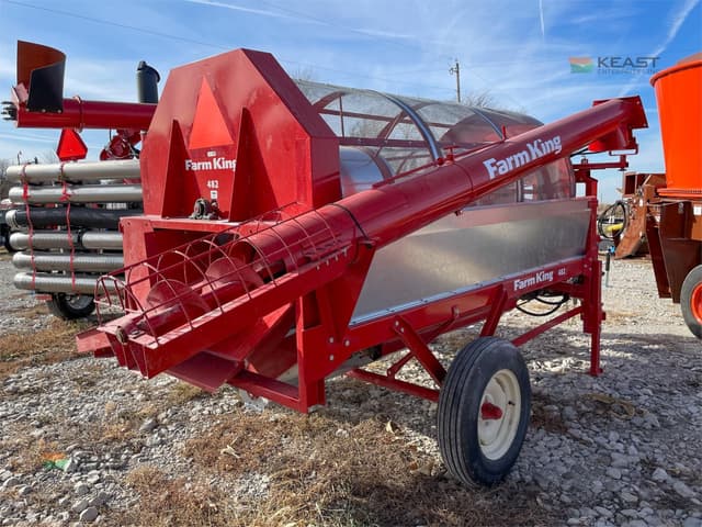 Image of Farm King Y482 equipment image 4