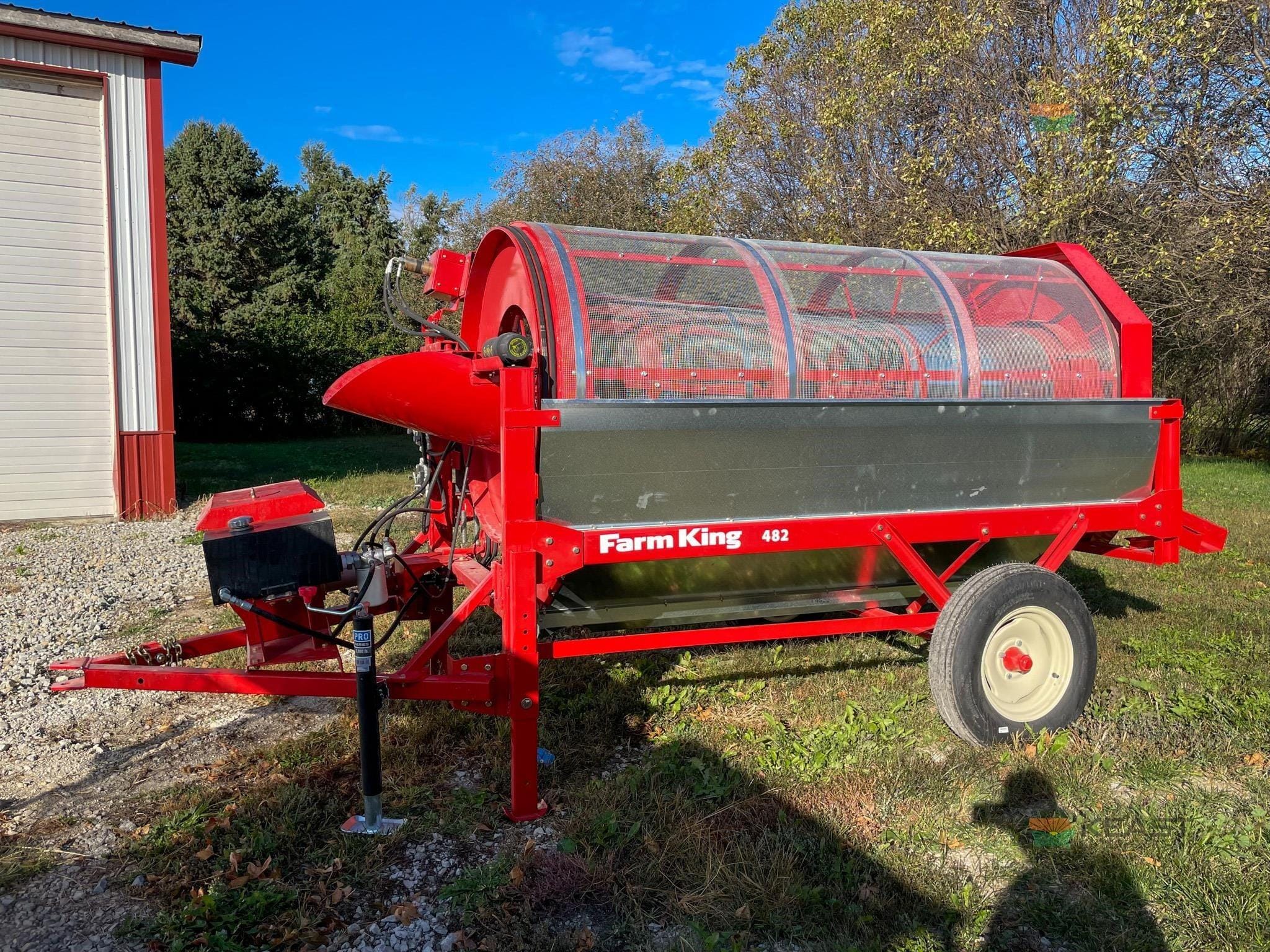 2026 Farm King Y482 Equipment Image0
