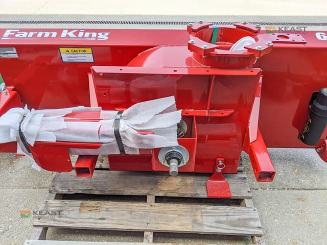 Image of Farm King 660 equipment image 3