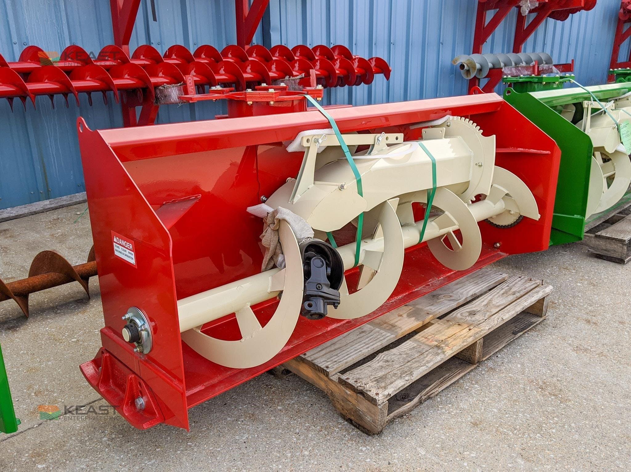 2026 Farm King 740 Equipment Image0