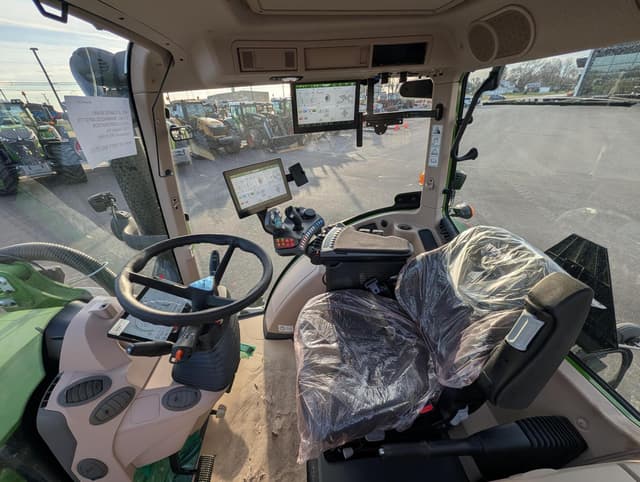 Image of Fendt 516 Vario equipment image 3