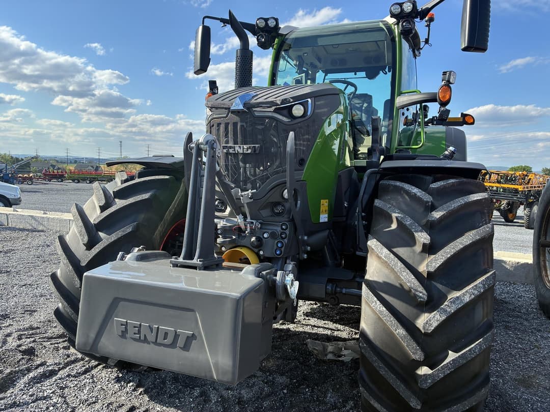 Image of Fendt 724 Vario Image 1