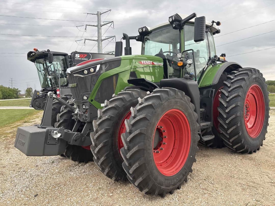 Image of Fendt 933 Vario Primary image