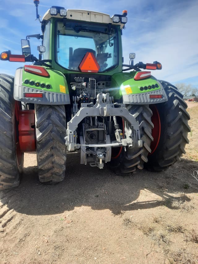 Image of Fendt 724 Vario equipment image 4