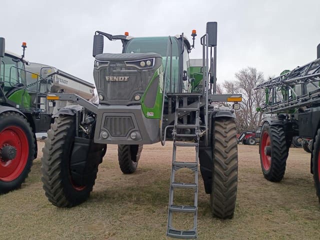 Image of Fendt RoGator 934 equipment image 2