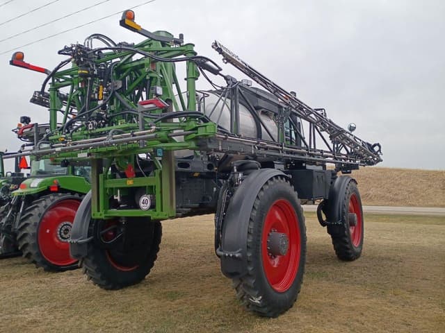 Image of Fendt RoGator 934H equipment image 1