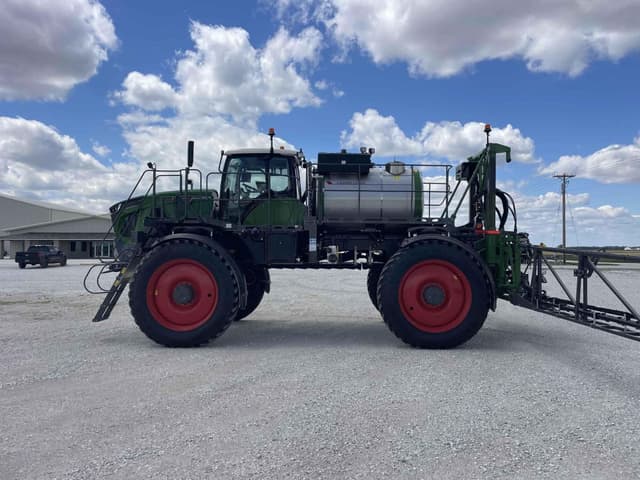 Image of Fendt RoGator 934H equipment image 4