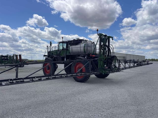 Image of Fendt RoGator 934H equipment image 3
