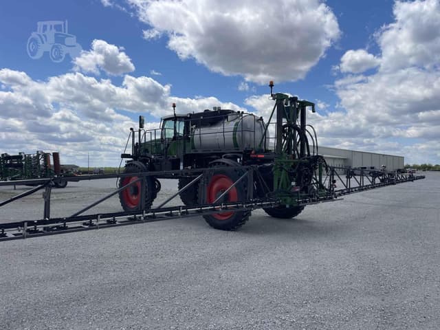 Image of Fendt RoGator 934H equipment image 3