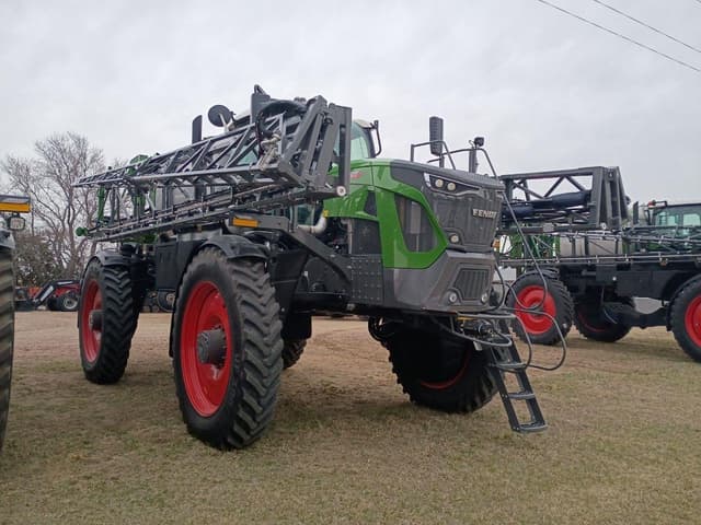 Image of Fendt RoGator 937H equipment image 2