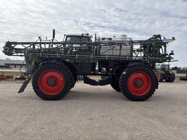 Image of Fendt RoGator 937H equipment image 1
