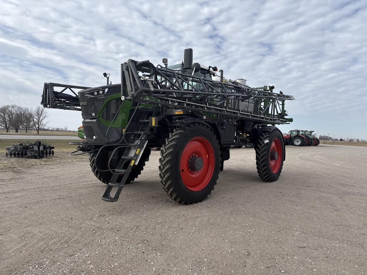 2026 Fendt RoGator 937H Equipment Image0