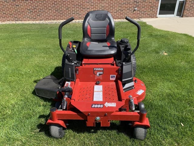 Image of Ferris 300S  equipment image 2