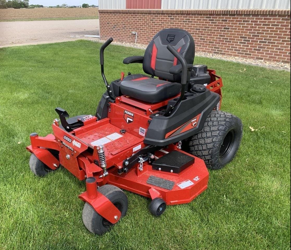 2026 Ferris 500S Equipment Image0